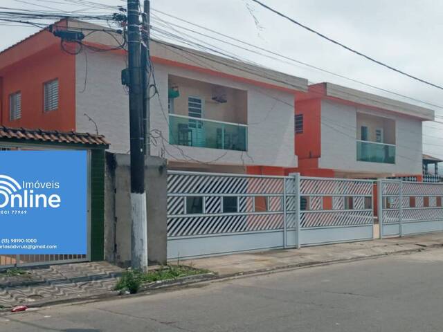 #9 - Casa para Venda em Praia Grande - SP